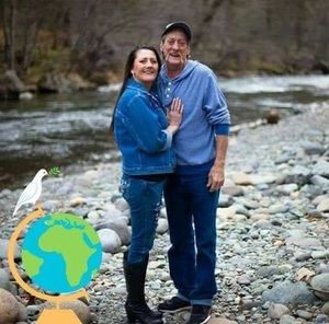 Meet your Posher, Emmie